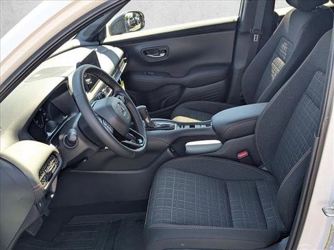 Used 2026 Honda HR-V Sport image 16