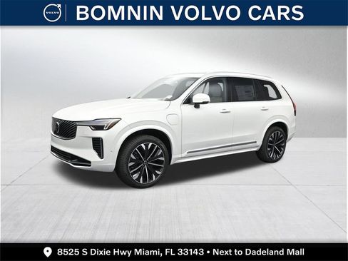New 2026 Volvo XC90 T8 Plus AWD/4WD image 1