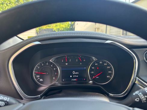 Used 2025 Chevrolet Blazer LT FWD image 33