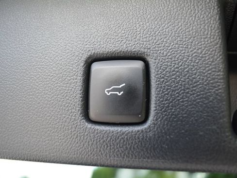 Used 2023 Ford Escape ST-Line Elite AWD/4WD image 25