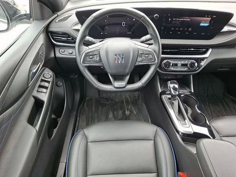 Used 2024 Buick Envista Sport Touring w/ Convenience I Package FWD image 13