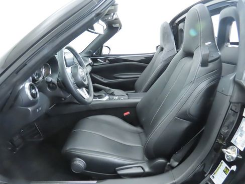 Used 2023 MAZDA MX-5 Miata Grand Touring image 26