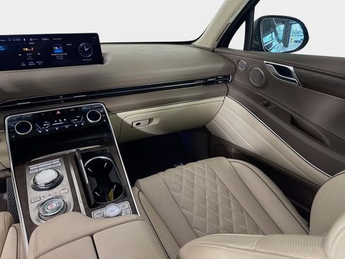 Certified 2024 Genesis GV80 3.5T Advanced AWD/4WD image 26