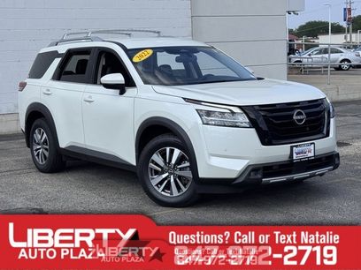 Used 2022 Nissan Pathfinder SL w/ SL Black Package