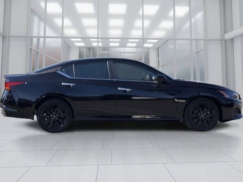 New 2025 Nissan Altima 2.5 SV w/ SV Special Edition Package image 6