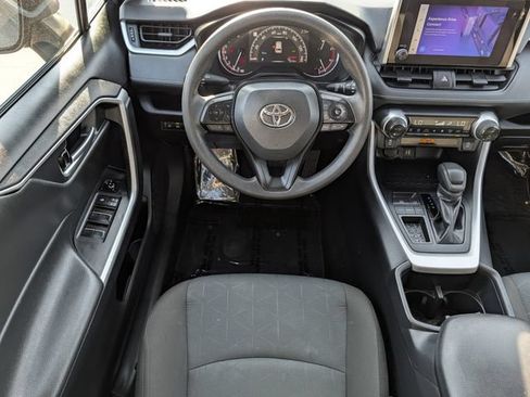 Used 2025 Toyota RAV4 XLE FWD image 11