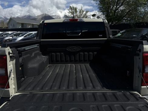 Used 2024 Ford Maverick Lariat w/ Black Appearance Package AWD/4WD image 17