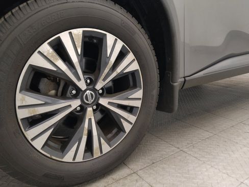 Used 2021 Nissan Rogue SV FWD image 31