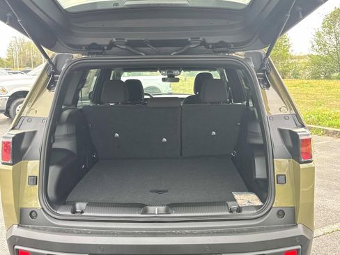 New 2026 Jeep Cherokee Laredo AWD/4WD image 13