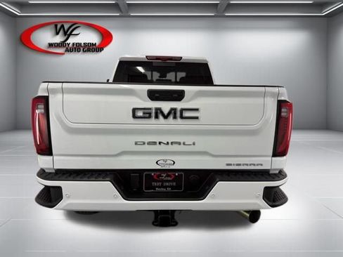New 2026 GMC Sierra 2500 Denali Ultimate AWD/4WD image 6