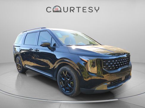 New 2026 Kia Carnival SX w/ SX Dark Edition Package image 5