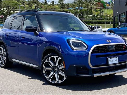 Certified 2025 MINI Cooper Countryman S w/ Comfort Package Max AWD/4WD image 29