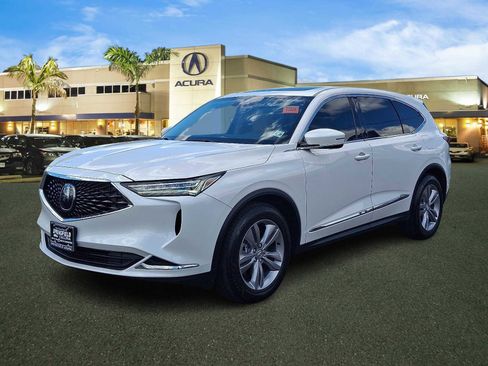 Used 2023 Acura MDX SH-AWD image 3