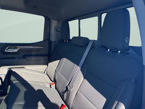 New 2026 Chevrolet Silverado 1500 LT Trail Boss w/ Convenience Package II AWD/4WD image 24