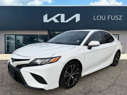 Used 2020 Toyota Camry SE