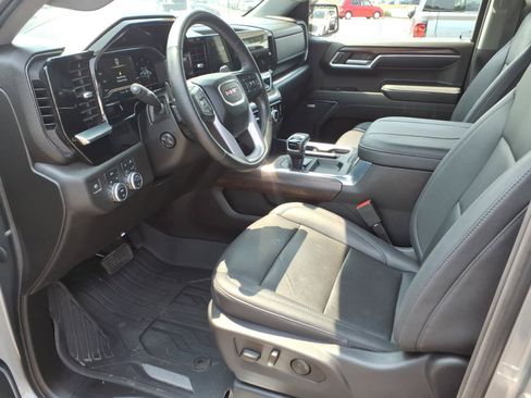 Certified 2023 GMC Sierra 1500 SLT w/ SLT Premium Package AWD/4WD image 11