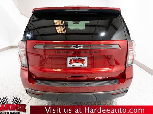 Used 2021 Chevrolet Suburban RST w/ Luxury Package AWD/4WD image 4
