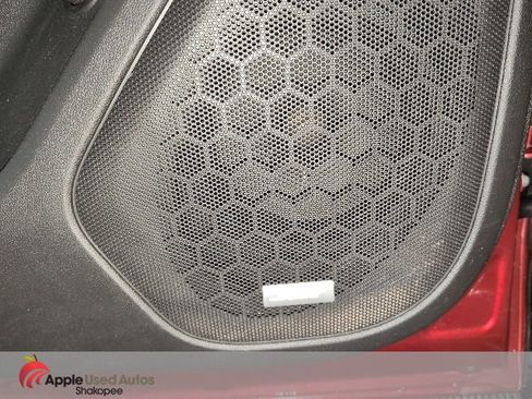 Used 2021 GMC Acadia SLT w/ Elevation Edition image 14