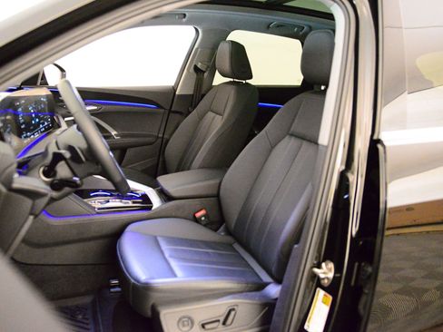 Certified 2025 Audi Q5 Premium Plus w/ Premium Plus image 4