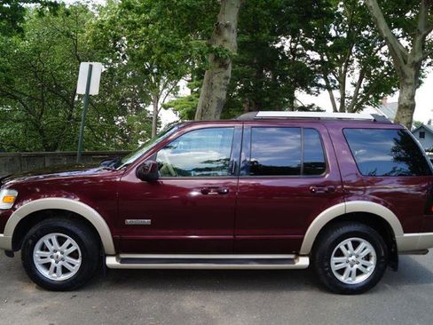 Used 2006 Ford Explorer Eddie Bauer image 6