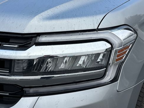 Used 2023 Ford Expedition Limited image 54