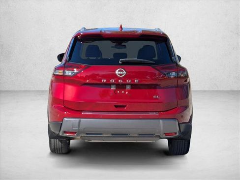 Used 2024 Nissan Rogue SL w/ SL Premium Package image 7