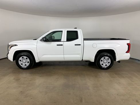 Used 2022 Toyota Tundra SR w/ SR Tow Package image 15