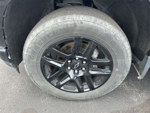 Certified 2022 Chevrolet Silverado 1500 Custom w/ LPO, Blackout Package image 30