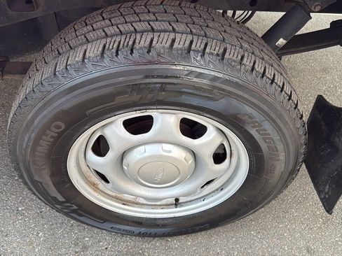 Used 2018 Ford F150 XL w/ Equipment Group 101A Mid image 9