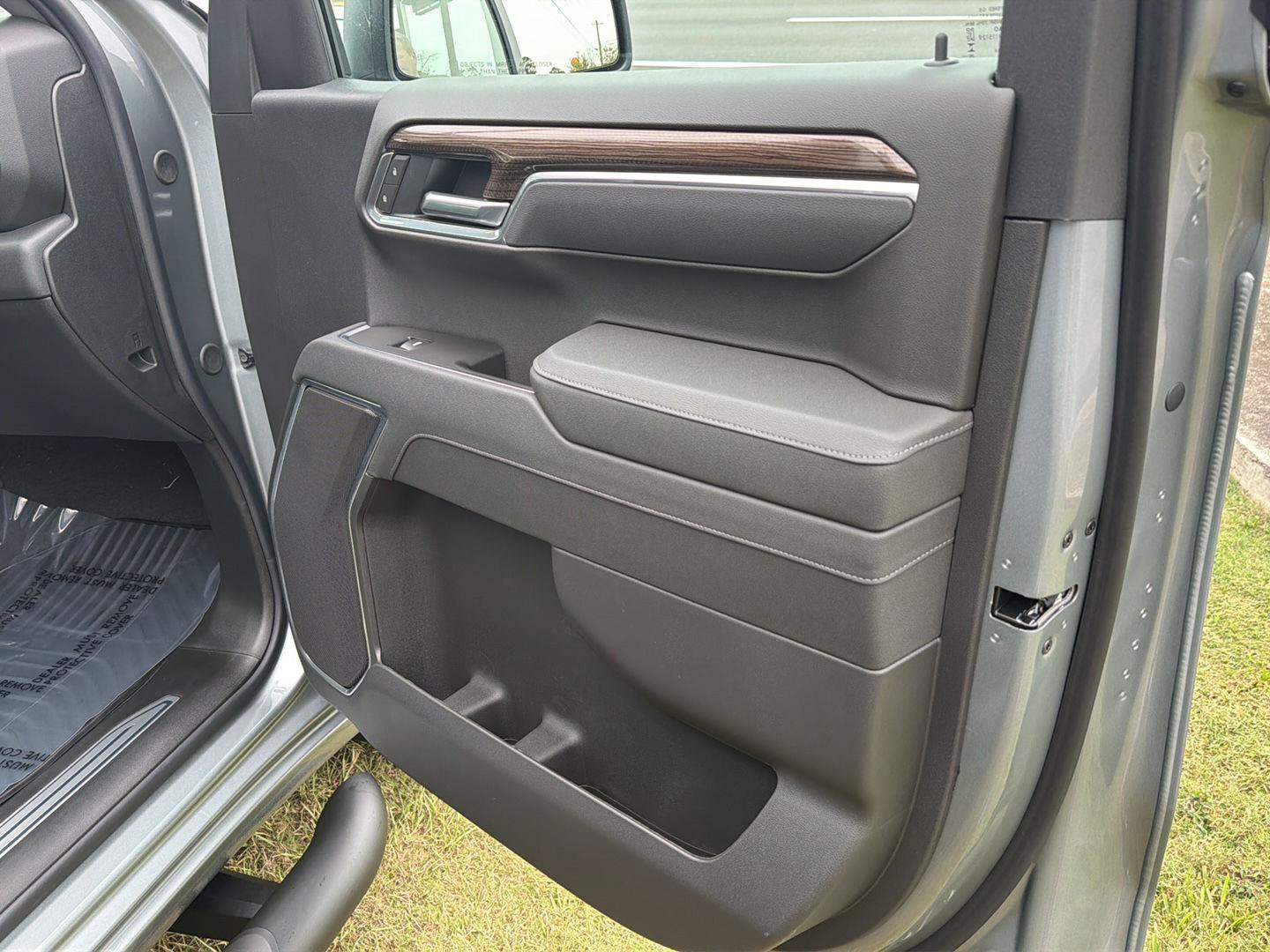 New 2026 Chevrolet Silverado 1500 RST RWD image 13