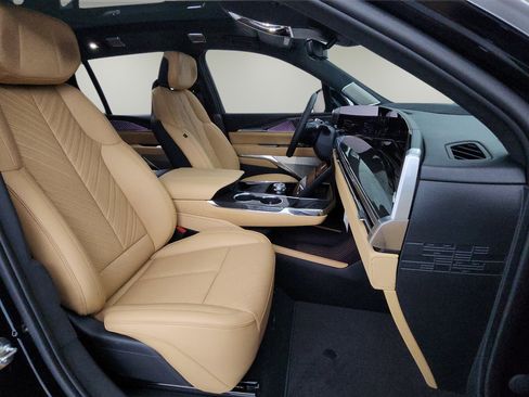 New 2025 Cadillac Escalade IQ Sport 2 w/ LPO, ONYX Package image 30