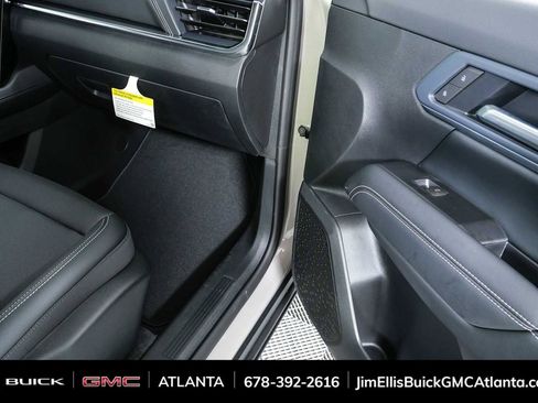 New 2026 GMC Terrain Elevation w/ Elevation Premium Package FWD image 24