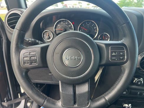 Certified 2016 Jeep Wrangler Unlimited Sport w/ Connectivity Group AWD/4WD image 52