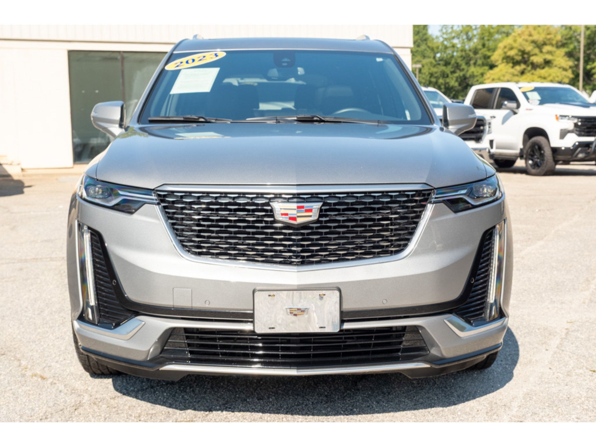 Used 2023 Cadillac XT6 Luxury FWD image 3