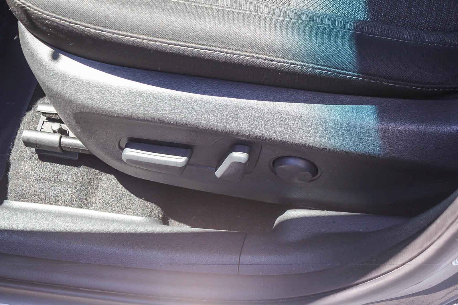 Certified 2023 Hyundai Kona SE FWD image 27