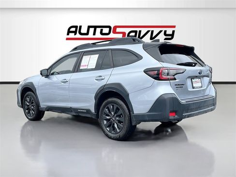Used 2024 Subaru Outback Onyx Edition XT image 5