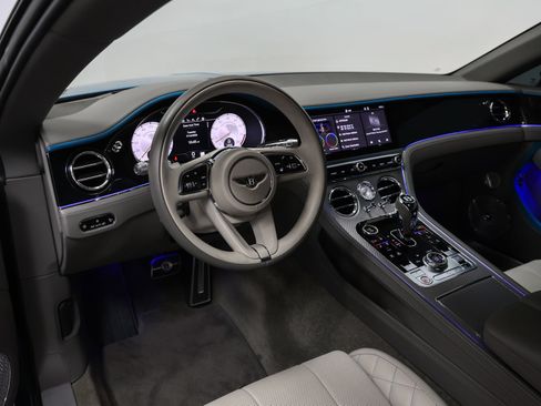 Used 2022 Bentley Continental GT AWD/4WD image 49