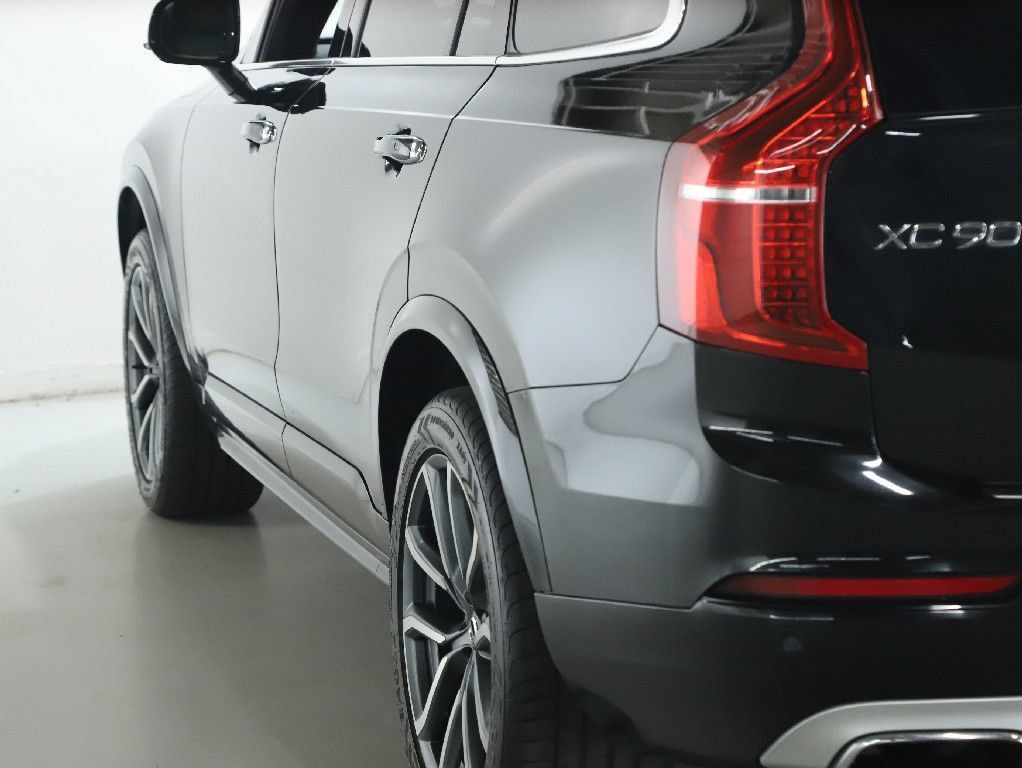 Used 2019 Volvo XC90 T6 Momentum w/ Protection Package Premier AWD/4WD image 41