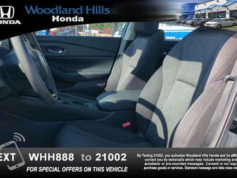 Certified 2025 Honda Accord SE image 19