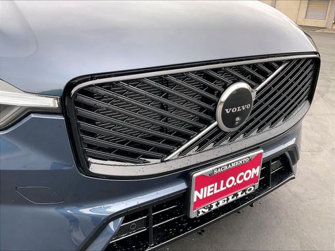New 2026 Volvo XC60 T8 Ultra w/ Protection Package Premier AWD/4WD image 33