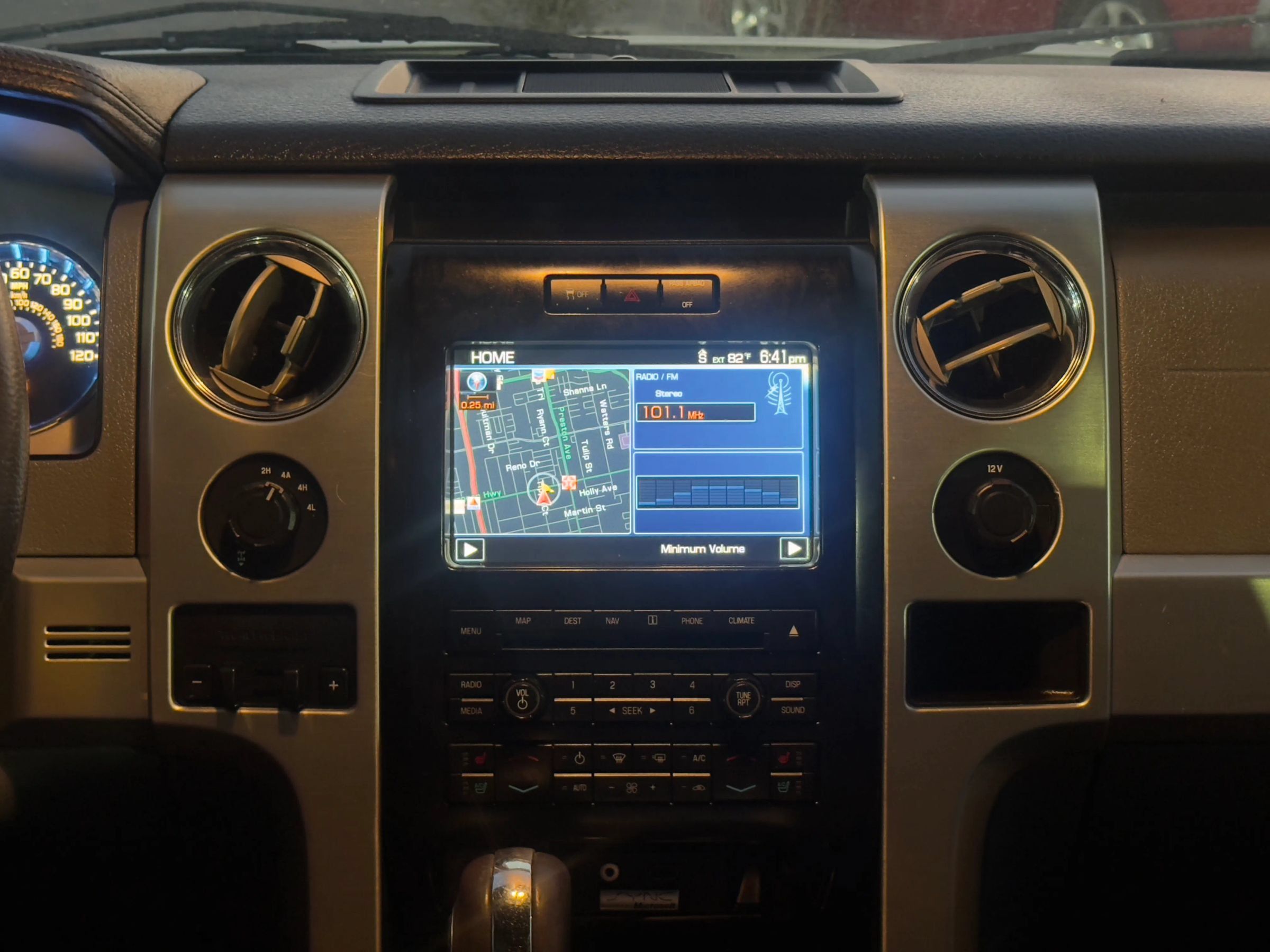 Used 2012 Ford F150 4x4 SuperCrew image 18