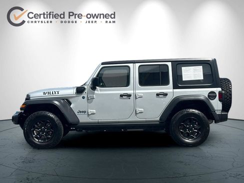 Used 2023 Jeep Wrangler Unlimited AWD/4WD image 7
