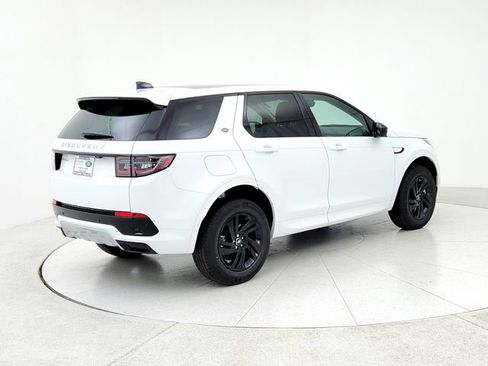 Used 2025 Land Rover Discovery Sport S image 5