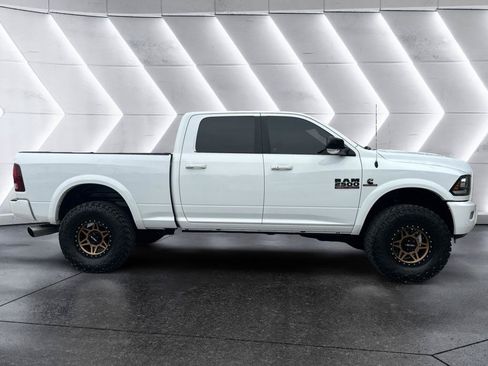 Used 2018 RAM 2500 Laramie w/ Sport Appearance Group AWD/4WD image 4