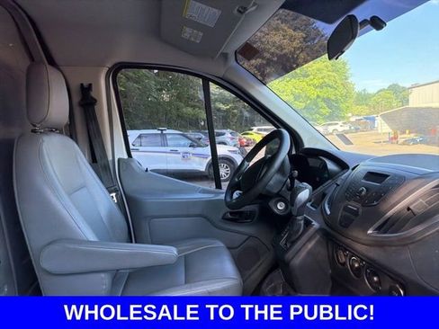 Used 2015 Ford Transit 250 130 Low Roof RWD image 8