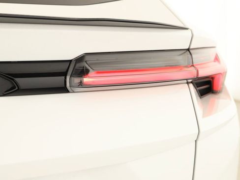 Used 2023 Lamborghini Urus Performante AWD/4WD image 39