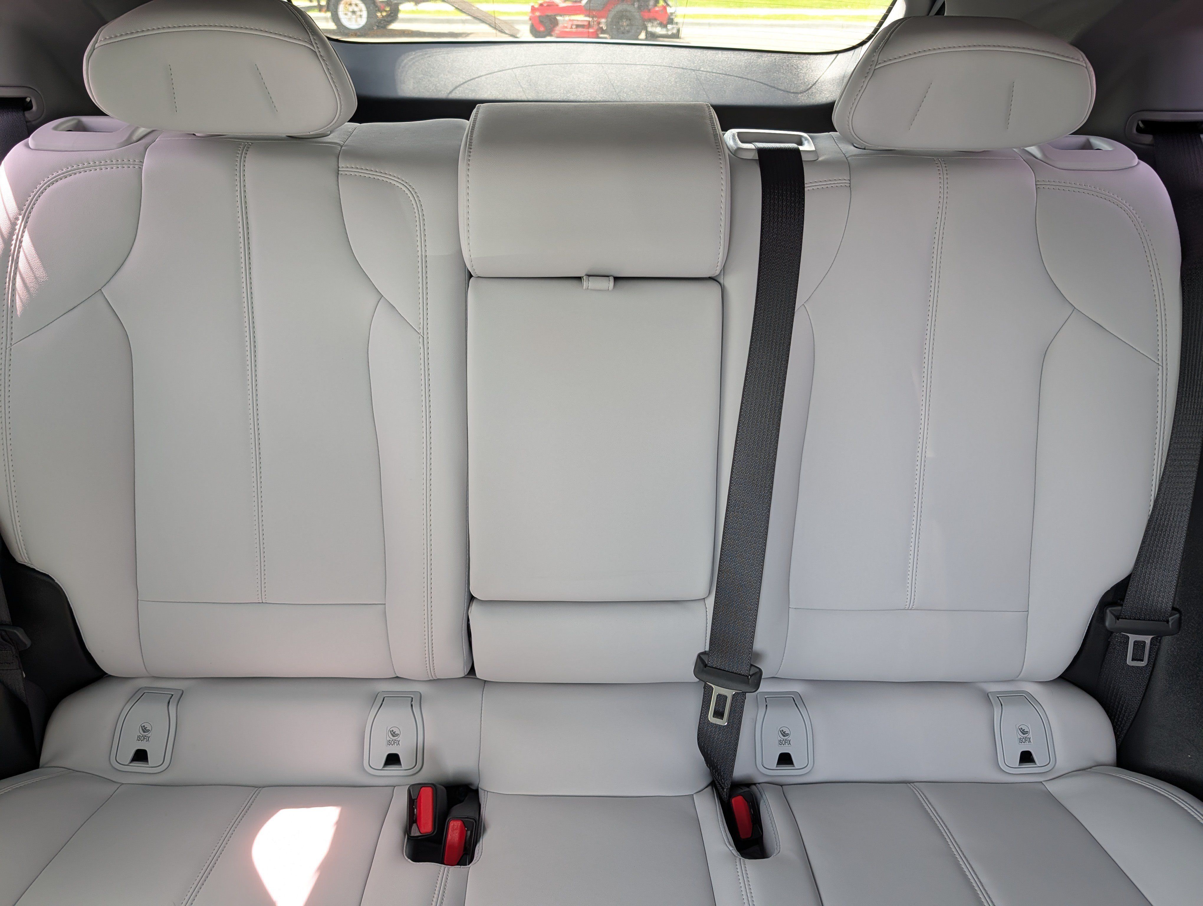 Used 2026 Cadillac Optiq Luxury 1 w/ LPO, Floor Liner Package AWD/4WD image 15