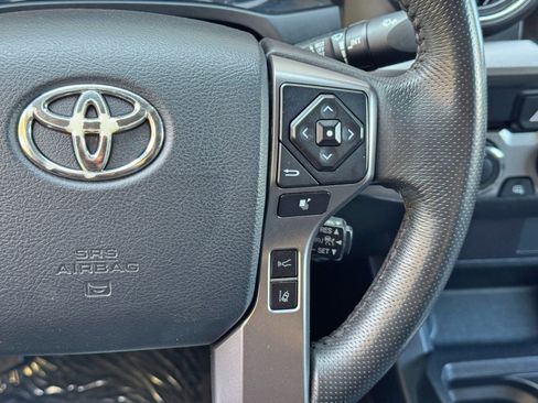Used 2019 Toyota Tacoma SR5 image 20