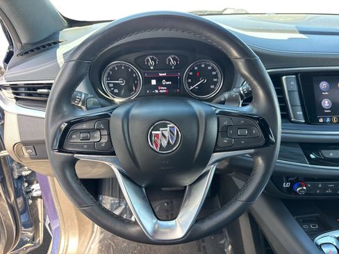 Used 2023 Buick Enclave Essence w/ Experience Buick Package FWD image 30