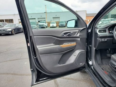 Used 2019 GMC Acadia SLE AWD/4WD image 9